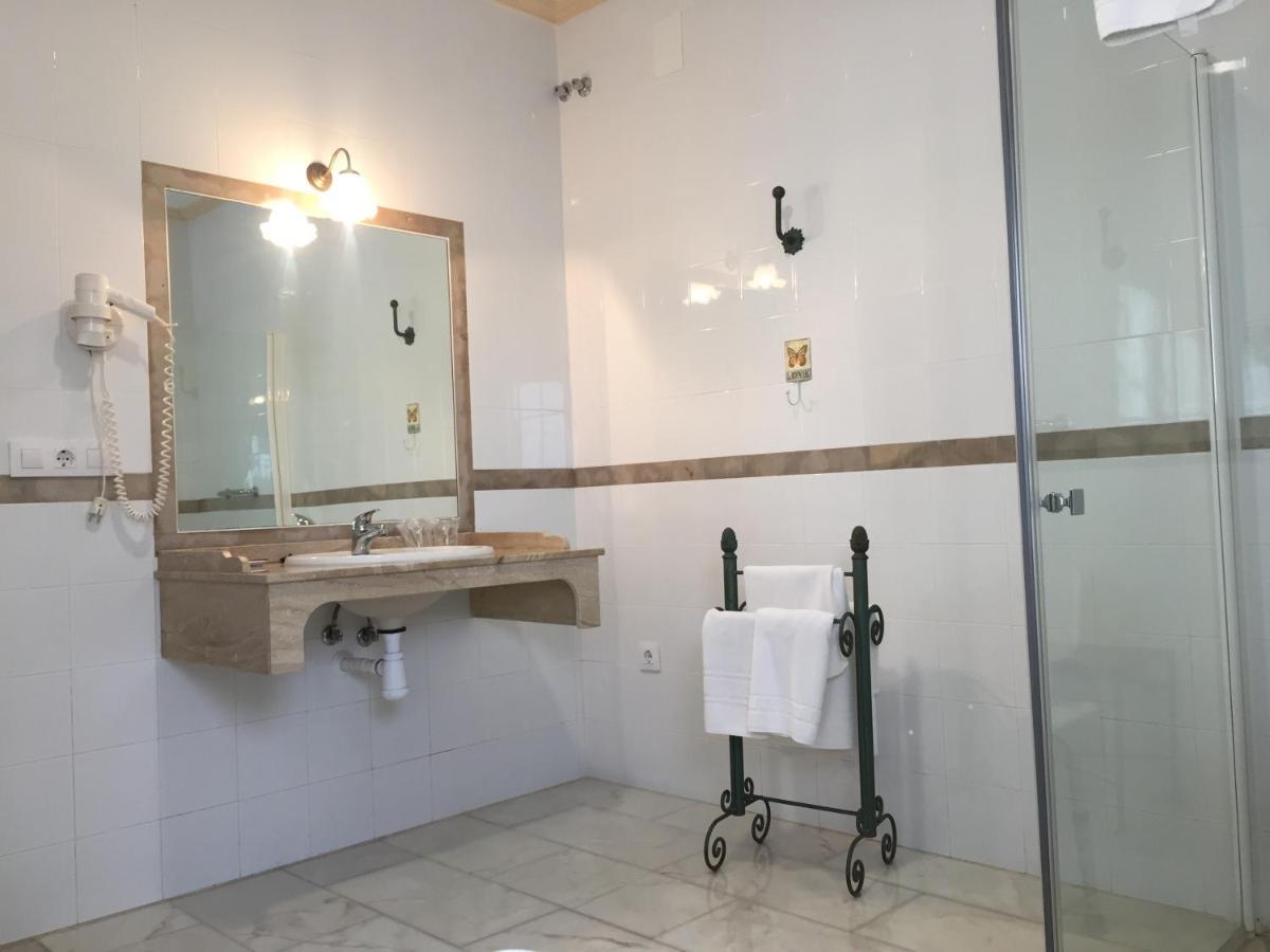 Hotel Bodega El Moral Ribera del Fresno 외부 사진