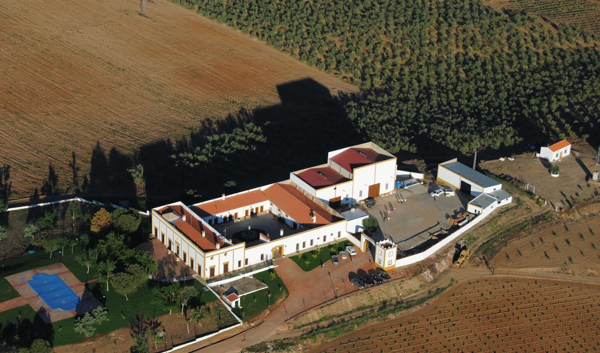 Hotel Bodega El Moral Ribera del Fresno 외부 사진
